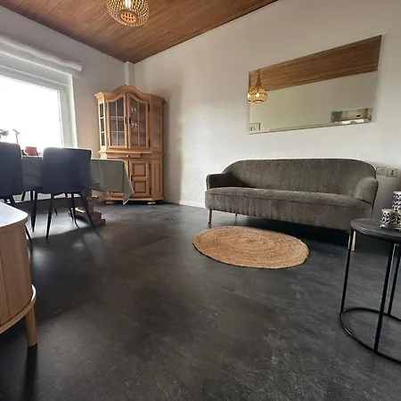 Carl-zeiss-straße Apartment